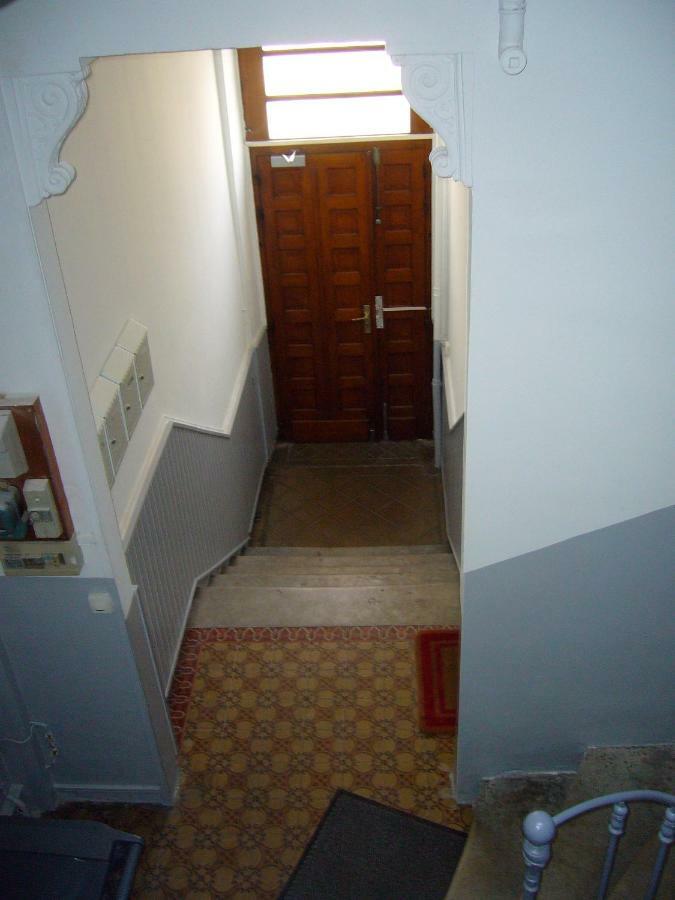 Azema Apartamento *
